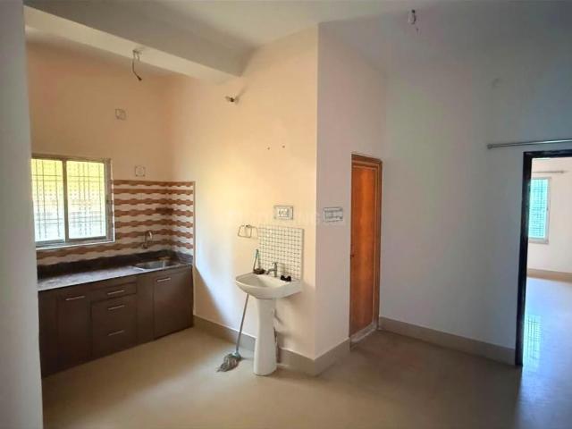 2 BHK Apartment in Sodepur for rent Kolkata. The reference number is 20930168