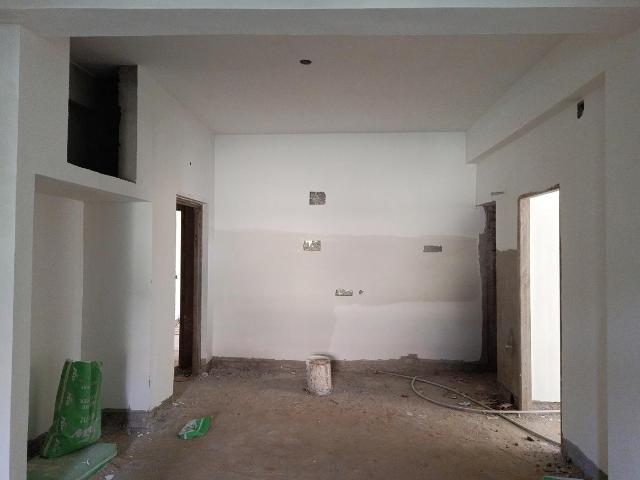 2 BHK Apartment in Sodepur for resale Kolkata. The reference number is 18655309