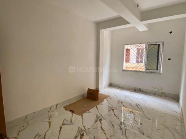 2 BHK Apartment in Sodepur for resale Kolkata. The reference number is 21104407