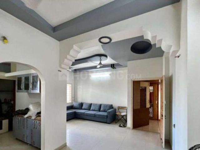 2 BHK Apartment in Sola for rent Ahmedabad. The reference number is 15344906