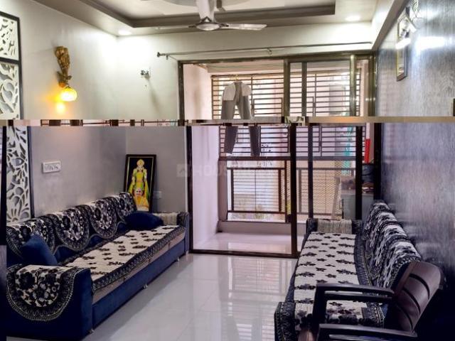 2 BHK Apartment in Sola for rent Ahmedabad. The reference number is 20725997