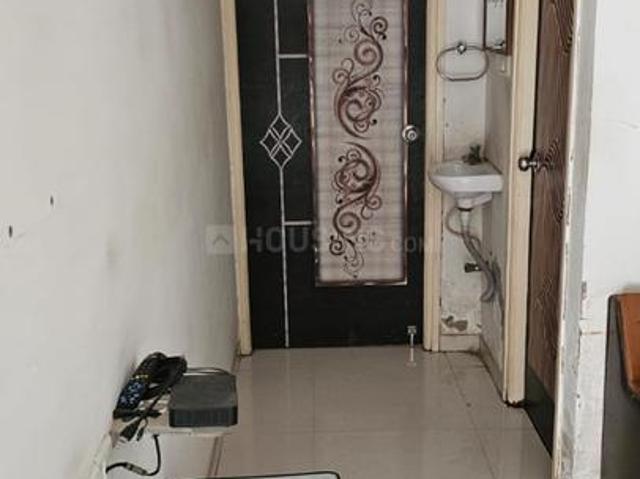 2 BHK Apartment in Sola for rent Ahmedabad. The reference number is 20010379