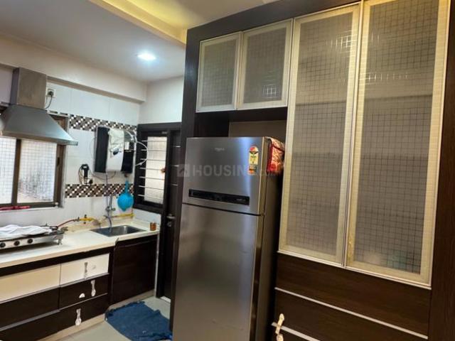 2 BHK Apartment in Sola for rent Ahmedabad. The reference number is 21052198