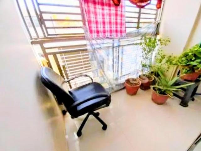 2 BHK Apartment in Sola for resale Ahmedabad. The reference number is 21233940