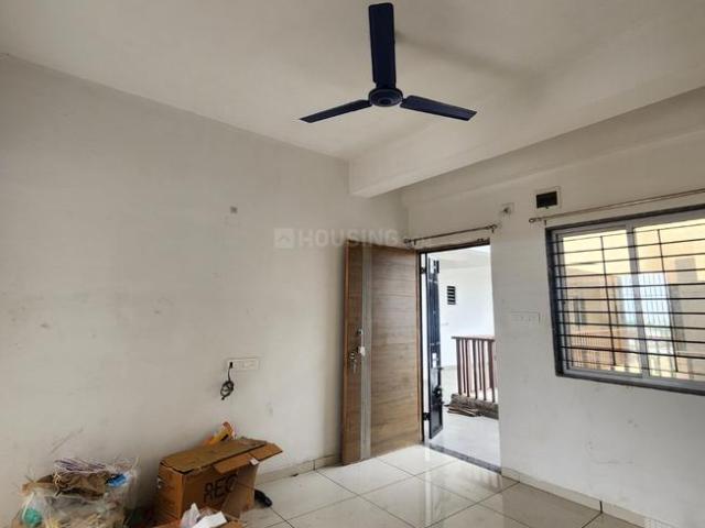 2 BHK Apartment in Soma Talav for rent Vadodara. The reference number is 21179952