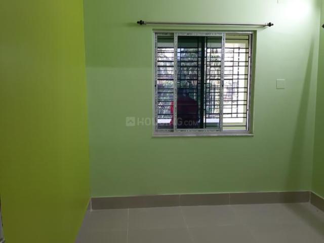 2 BHK Apartment in Sonarpur for resale Kolkata. The reference number is 21124647