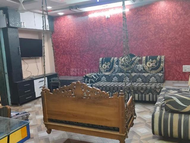 2 BHK Apartment in Satellite for rent Ahmedabad. The reference number is 19510238