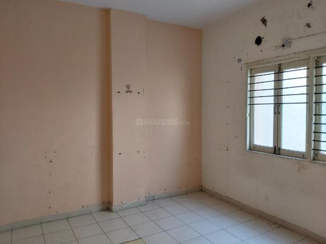 2 BHK Apartment in Satellite for rent Ahmedabad. The reference number is 20449276