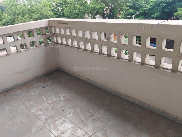 2 BHK Apartment in Satellite for rent Ahmedabad. The reference number is 21107184