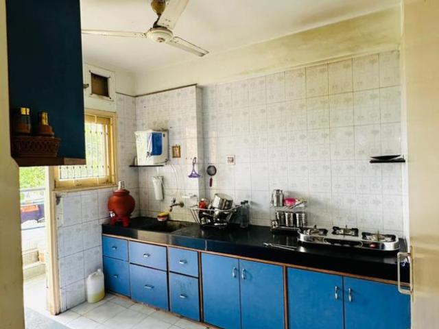 2 BHK Apartment in Satellite for rent Ahmedabad. The reference number is 21118638