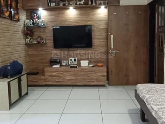 2 BHK Apartment in Satellite for resale Ahmedabad. The reference number is 21119579
