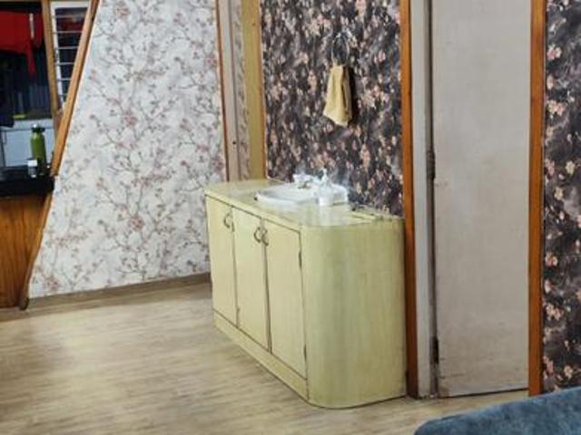 2 BHK Apartment in Satellite for resale Ahmedabad. The reference number is 21226158