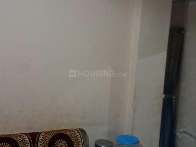 2 BHK Apartment in Sabarmati for rent Ahmedabad. The reference number is 21110905