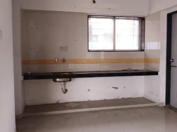 Flat to rent in Surat District - Balcony