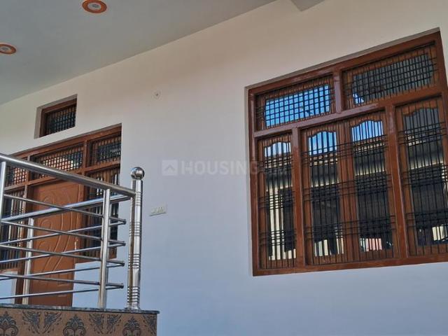 2 BHK Apartment in Sahadatganj for rent Ayodhya. The reference number is 21153998