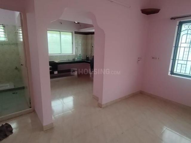 2 BHK Apartment in Saibaba Colony for rent Coimbatore. The reference number is 17864368