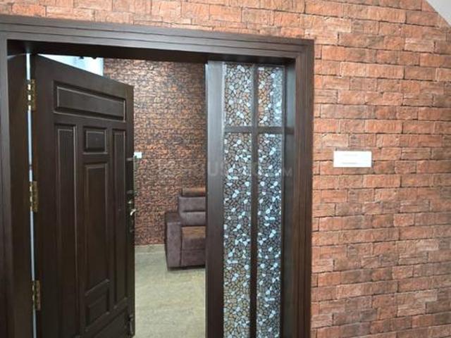 2 BHK Apartment in Saibaba Colony for rent Coimbatore. The reference number is 18366264