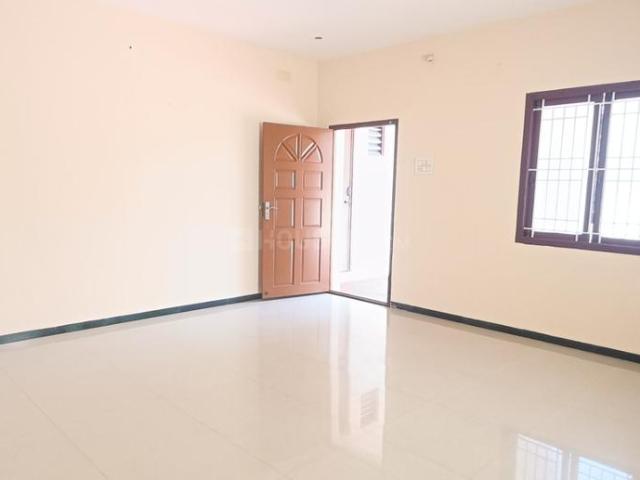 2 BHK Apartment in Saibaba Colony for rent Coimbatore. The reference number is 21254738