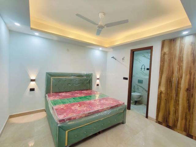 2 BHK Apartment in Sainik Farm for rent New Delhi. The reference number is 20042522