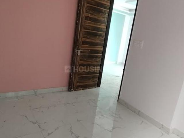 2 BHK Apartment in Sainik Farm for rent New Delhi. The reference number is 20758253