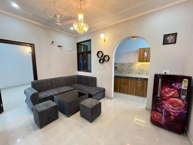 2 BHK Apartment in Saket for rent New Delhi. The reference number is 19990213