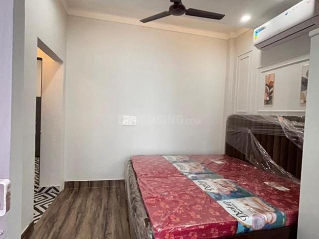 2 BHK Apartment in Saket for rent New Delhi. The reference number is 20464351