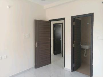 2 BHK Apartment in Sanath Nagar for rent Hyderabad. The reference number is 20458622