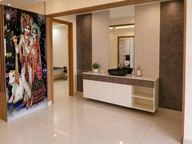2 BHK Apartment in Sanath Nagar for rent Hyderabad. The reference number is 20748845