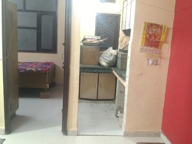 2 BHK Apartment in Sangam Vihar for resale New Delhi. The reference number is 20614382