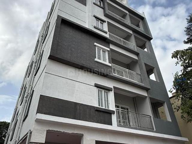 2 BHK Apartment in Sangareddy Town for resale Sangareddy. The reference number is 18164845