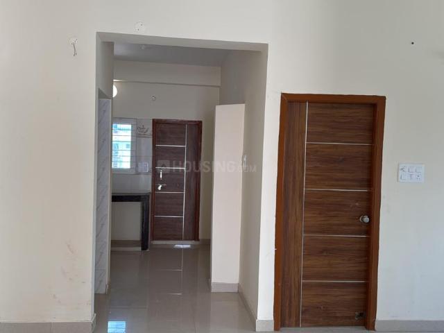2 BHK Apartment in Sangareddy Town for resale Sangareddy. The reference number is 19767465