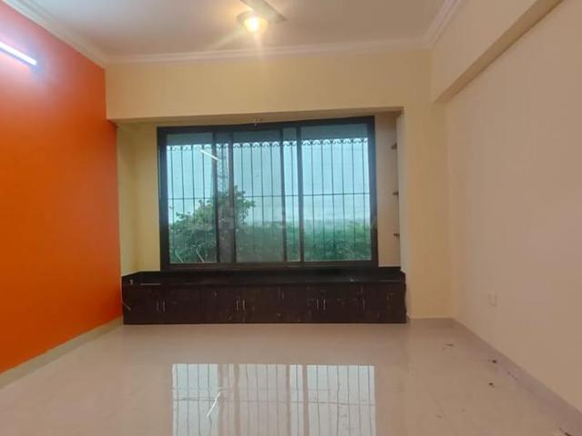 2 BHK Apartment in Sanpada for rent Navi Mumbai. The reference number is 18364397