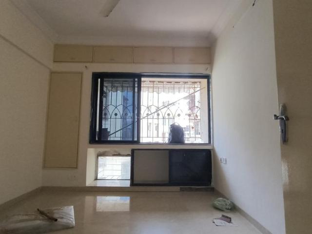 2 BHK Apartment in Sanpada for rent Navi Mumbai. The reference number is 20150409