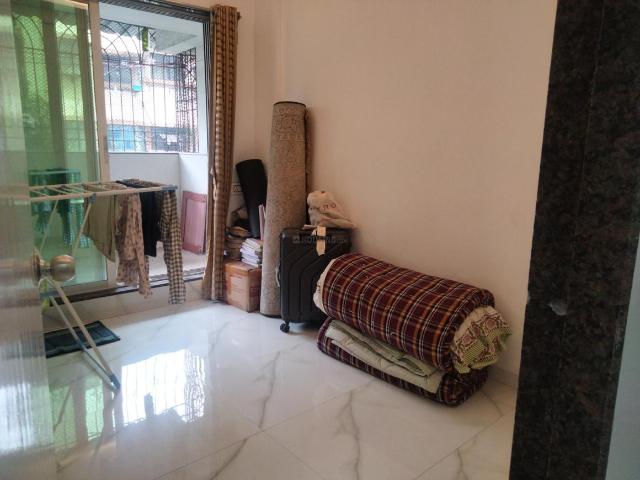 2 BHK Apartment in Sanpada for rent Navi Mumbai. The reference number is 20701983
