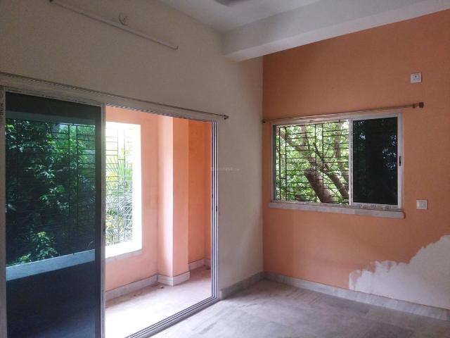 2 BHK Apartment in Santoshpur for rent Kolkata. The reference number is 17220148