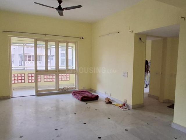 2 BHK Apartment in Santoshpur for rent Kolkata. The reference number is 20804221
