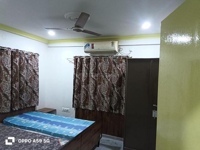 2 BHK Apartment in Santoshpur for rent Kolkata. The reference number is 21060463