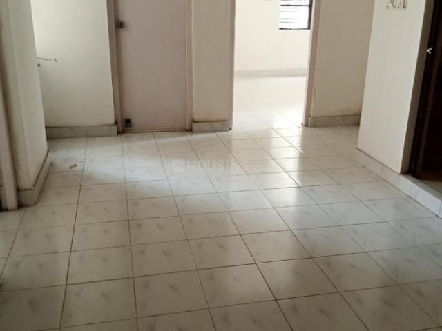 2 BHK Apartment in Santoshpur for rent Kolkata. The reference number is 21077423