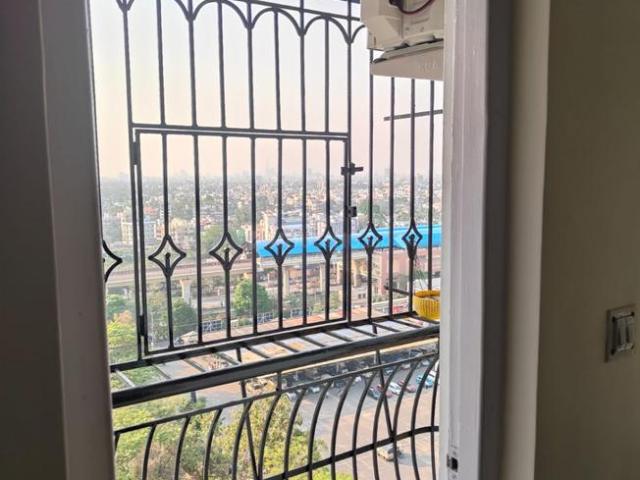 2 BHK Apartment in Santoshpur for rent Kolkata. The reference number is 21158843