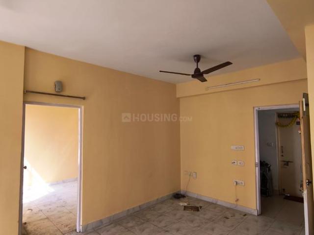 2 BHK Apartment in Santoshpur for rent Kolkata. The reference number is 21206578