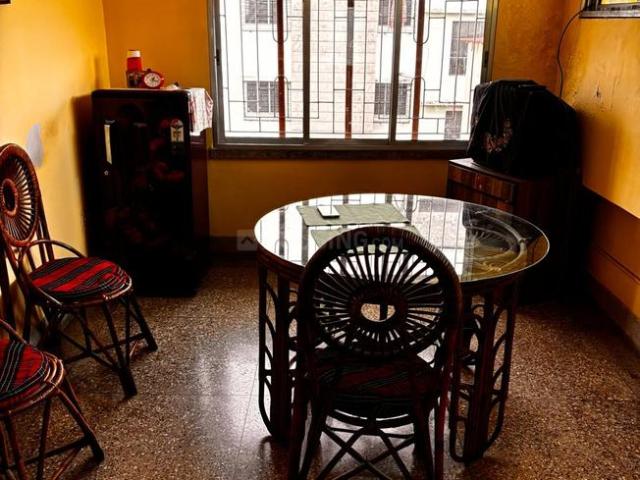2 BHK Apartment in Santoshpur for resale Kolkata. The reference number is 20417277