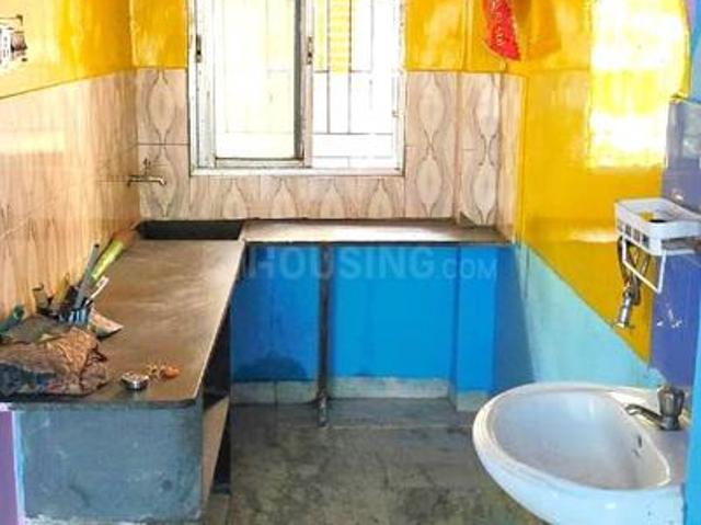 2 BHK Apartment in Santoshpur for resale Kolkata. The reference number is 20597071