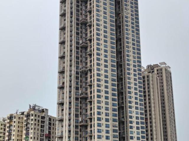 2 BHK Apartment in Santoshpur for resale Kolkata. The reference number is 20695325