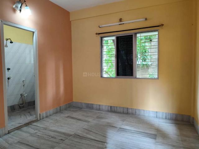 2 BHK Apartment in Santoshpur for resale Kolkata. The reference number is 20758937