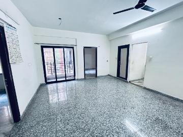 2 BHK Apartment in Santoshpur for resale Kolkata. The reference number is 20073356