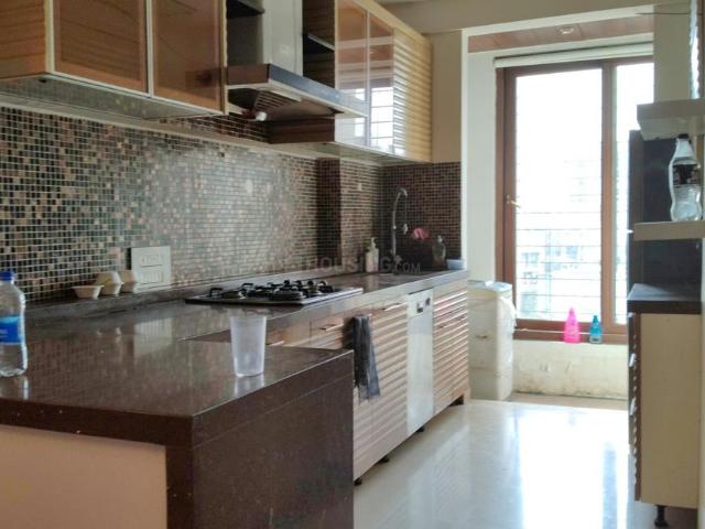 2 BHK Apartment in Santacruz East for rent Mumbai. The reference number is 17697784