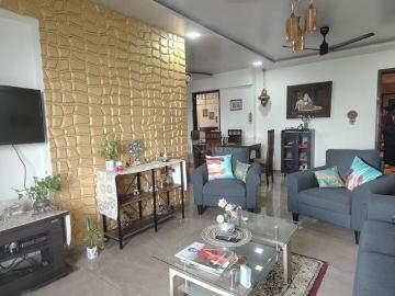 2 BHK Apartment in Santacruz East for rent Mumbai. The reference number is 19325084