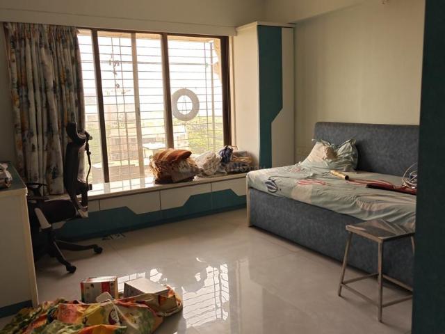 2 BHK Apartment in Santacruz East for rent Mumbai. The reference number is 19790496