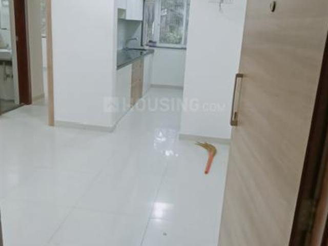 2 BHK Apartment in Santacruz East for rent Mumbai. The reference number is 20047484