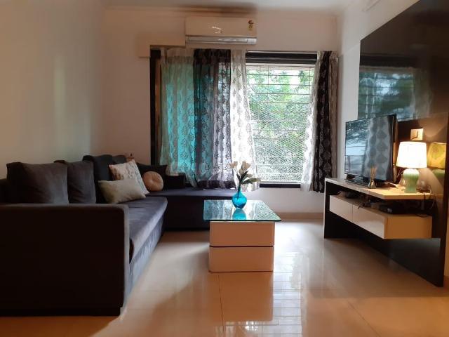 2 BHK Apartment in Santacruz East for rent Mumbai. The reference number is 20717860